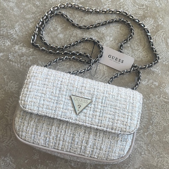 Brand New Guess White Tweed Chain Cessily Mini Crossbody Purse Shoulder Bag - Picture 2 of 15